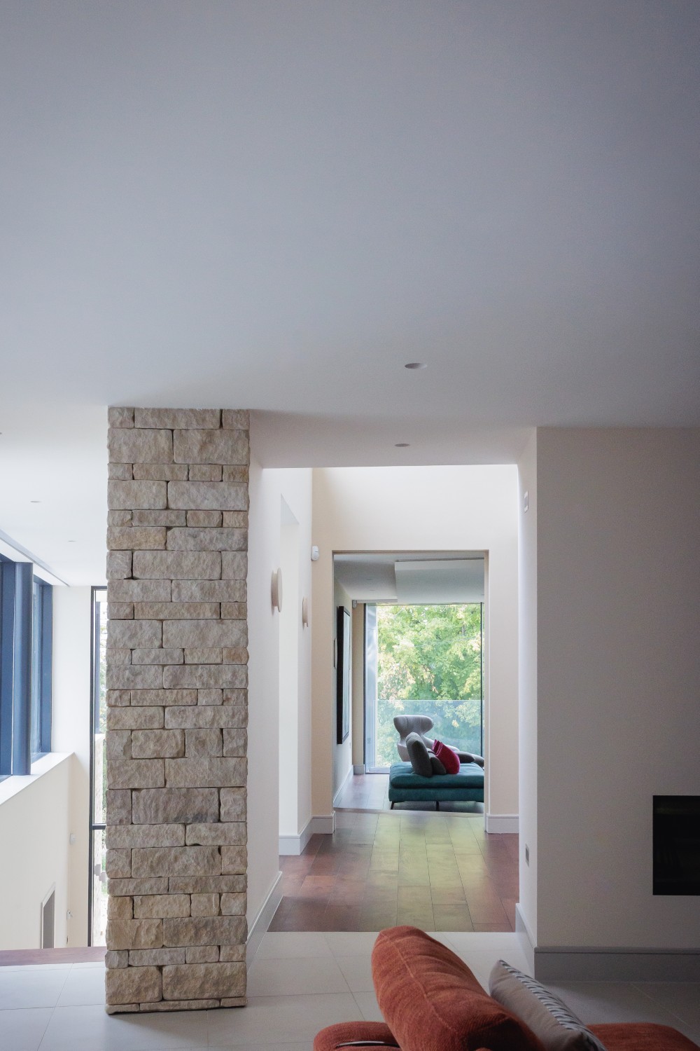 CE Stanley Road - Lounge 001