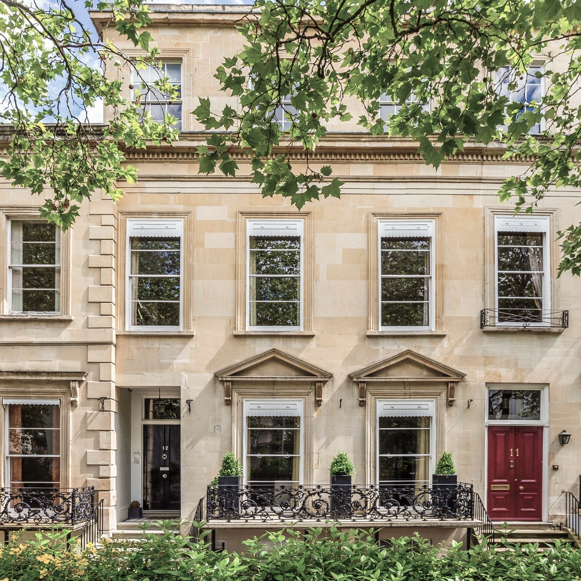 Contemporary Extension to a listed townhouse, Lansdown, Cheltenham 